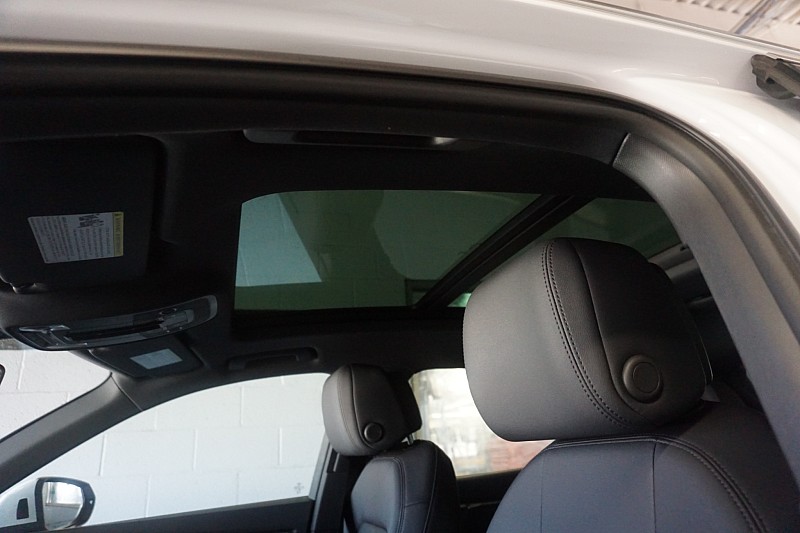 2025 Audi Q3 S Line Premium - Photo 9