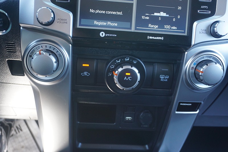 2024 Toyota 4Runner SR5 - Photo 17
