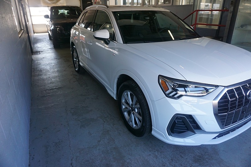 2025 Audi Q3 45 TFSI S Line Premium quattro's photo