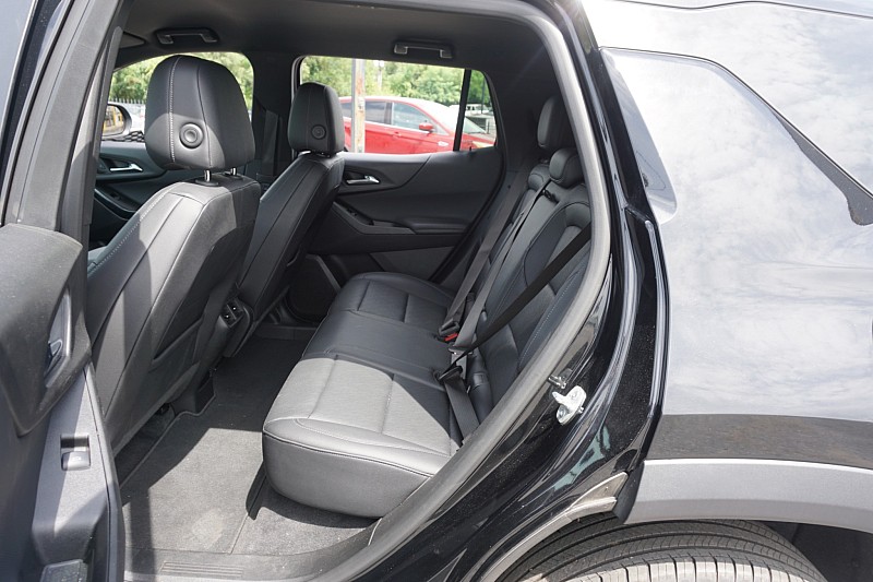 2025 Chevrolet Equinox LT - Photo 9