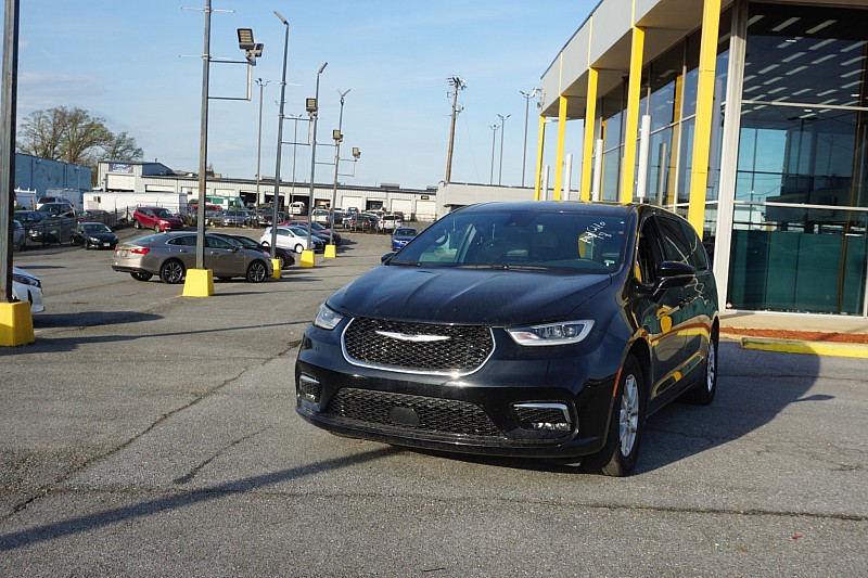 2025 Chrysler Pacifica Select FWD Minivan Front-Wheel Drive 9-Speed Automatic