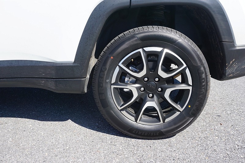 2024 Jeep Compass Trailhawk - Photo 8
