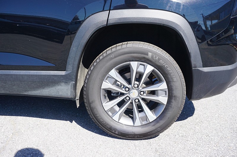2025 Chevrolet Equinox LT - Photo 8