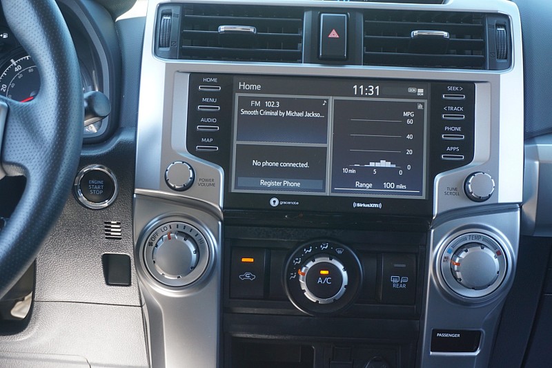 2024 Toyota 4Runner SR5 - Photo 15