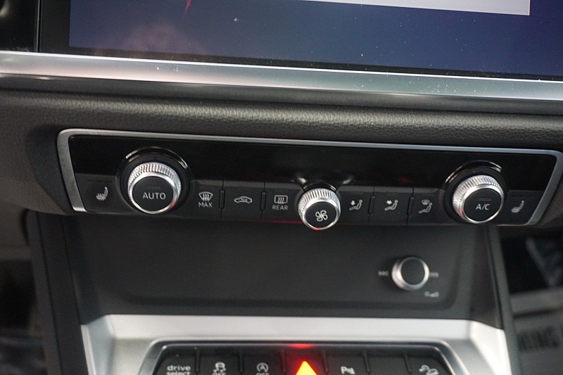 2025 Audi Q3 S Line Premium - Photo 14