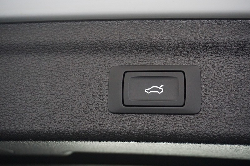 2025 Audi Q3 S Line Premium - Photo 7