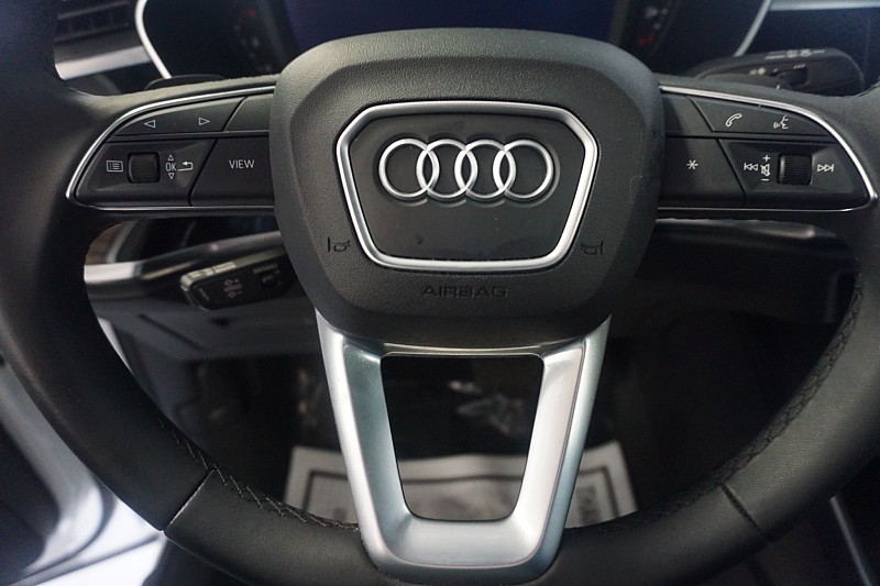 2025 Audi Q3 S Line Premium - Photo 19