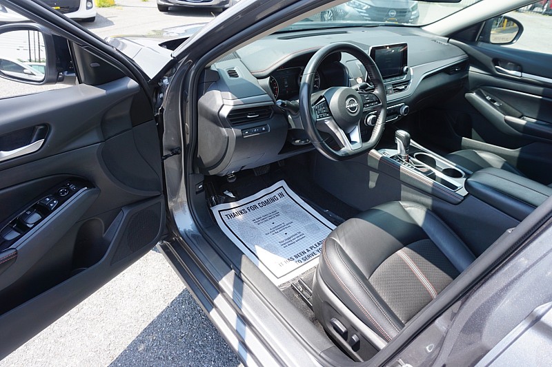 2024 Nissan Altima SR - Photo 22