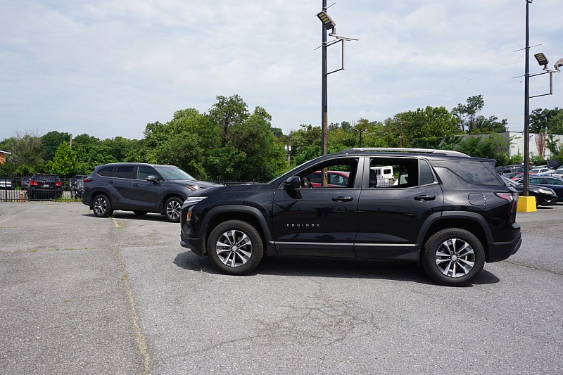 2025 Chevrolet Equinox LT - Photo 7