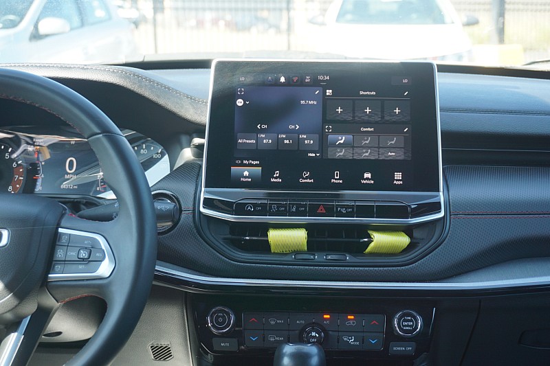 2024 Jeep Compass Trailhawk - Photo 16