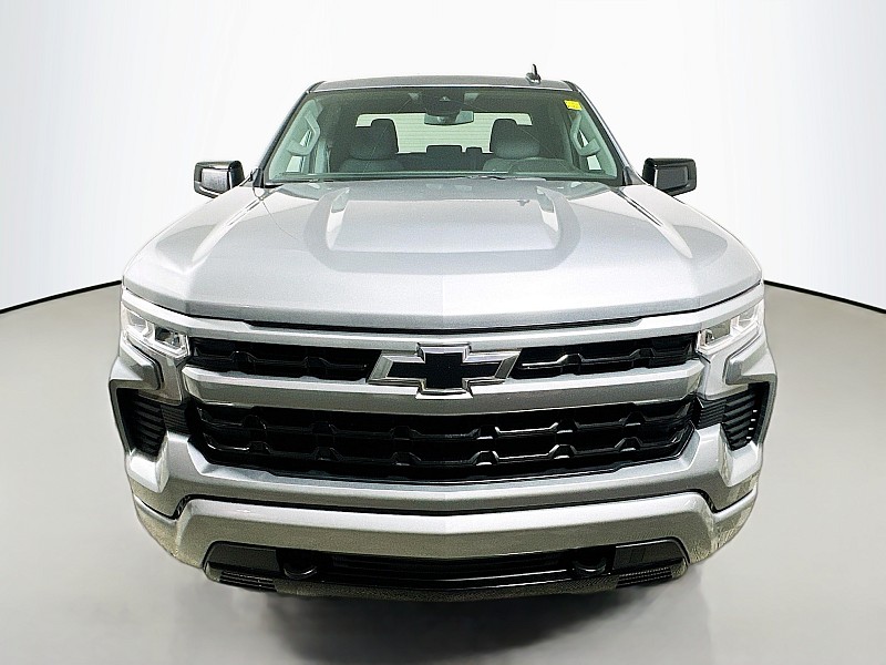 Sterling Gray Metallic 2023 Chevrolet Silverado 1500 Pickup Truck Four-Wheel Drive Automatic