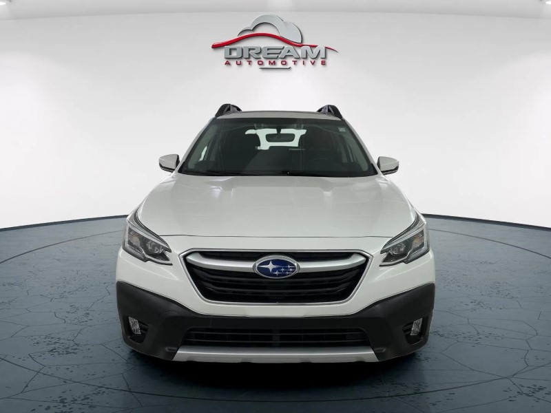 2020 Subaru Outback Limited photo 2