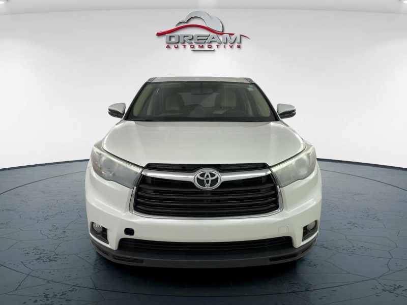 2015 Toyota Highlander XLE photo 2