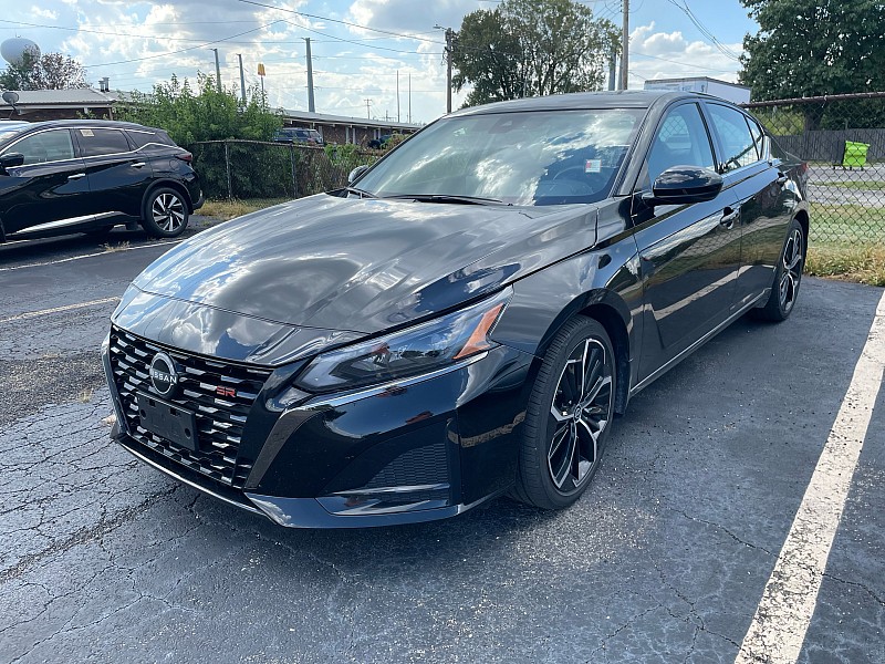 2024 Nissan Altima 2.5 SR FWD