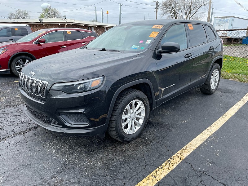 DIAMOND BLACK 2021 Jeep Cherokee Sport 4WD SUV / Crossover 9-Speed Automatic