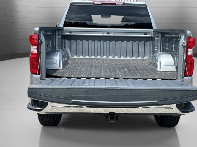 ChevroletSilverado 1500 4WD12