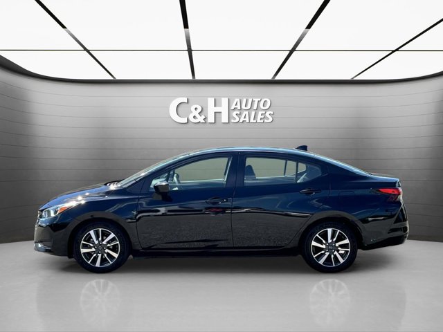 NissanVersa11