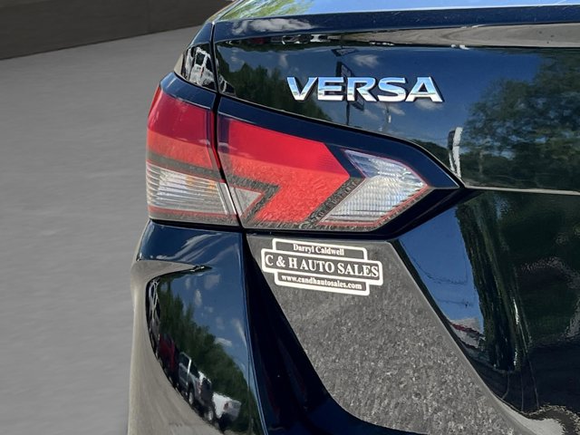 NissanVersa9