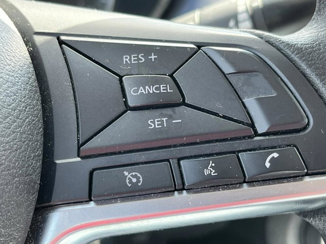 NissanVersa23