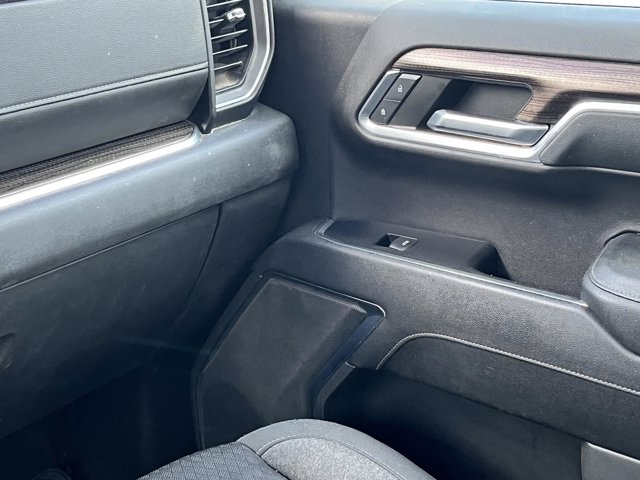ChevroletSilverado 1500 4WD23
