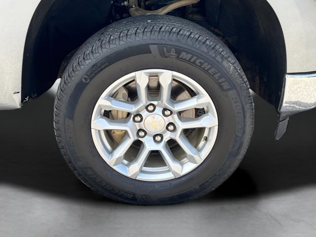 ChevroletSilverado 1500 4WD6