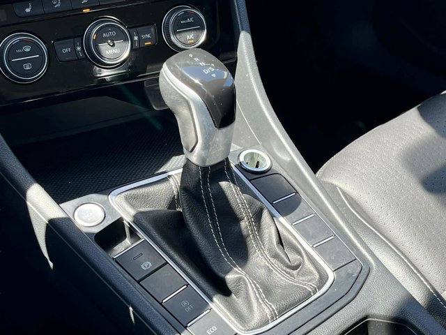 VolkswagenJetta24
