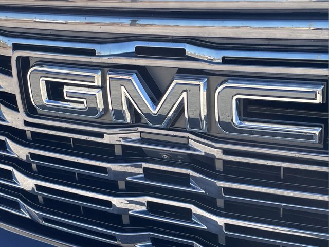 GMCSierra 1500 4WD4