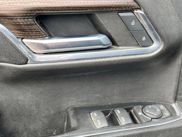 ChevroletSilverado 1500 4WD16