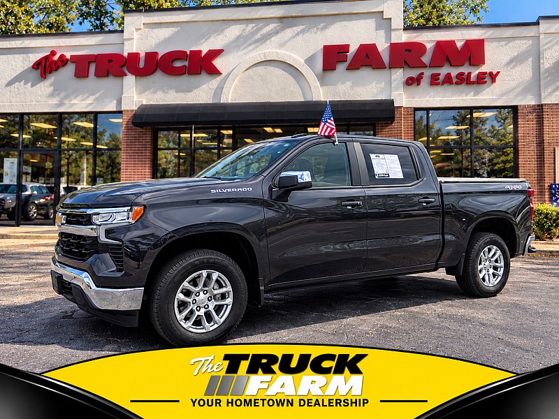 2023 Chevrolet Silverado 1500 LT Crew Cab 4WD