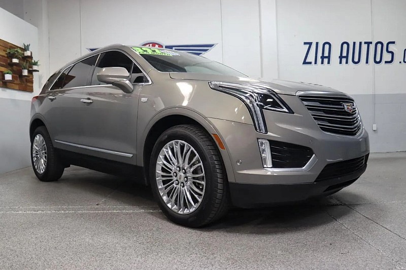 Brown 2018 Cadillac XT5 Premium Luxury FWD SUV / Crossover Front-Wheel Drive 8-Speed Automatic