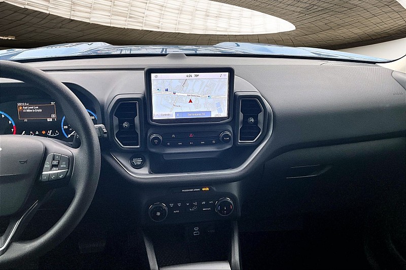 View vehicle photo 6