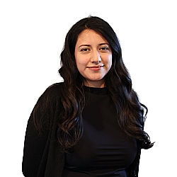 Estefania Galarza